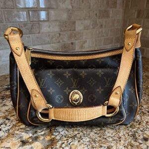 Louis Vuitton worn with love bag